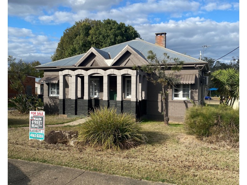 18 Henry Street, Nanango QLD 4615