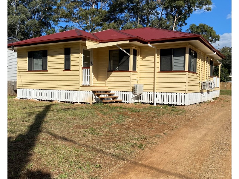 7 BLACKBUTT STREET, Blackbutt QLD 4306