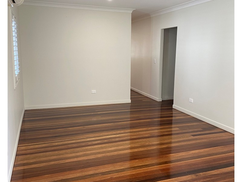 7 BLACKBUTT STREET, Blackbutt QLD 4306