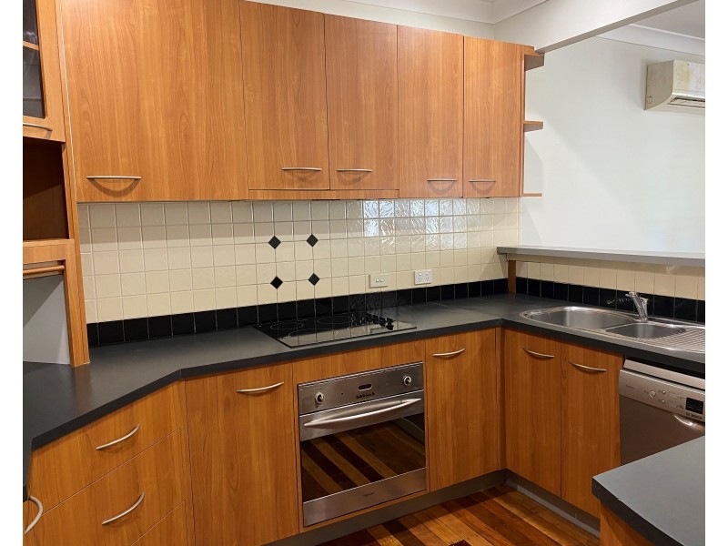 7 BLACKBUTT STREET, Blackbutt QLD 4306