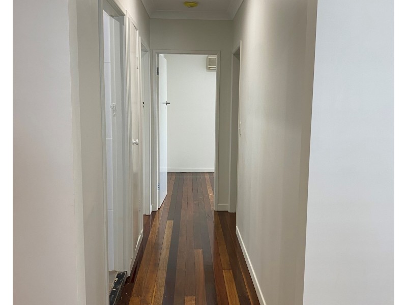 7 BLACKBUTT STREET, Blackbutt QLD 4306