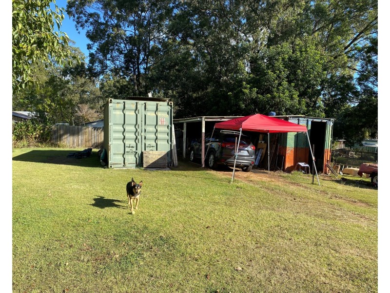 33 Fern Street, Blackbutt QLD 4306