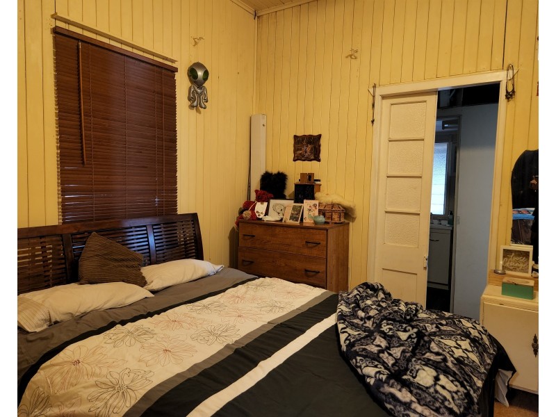 25 Fern Street, Blackbutt QLD 4306