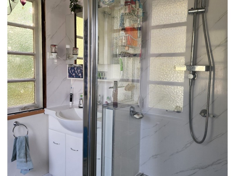 25 Fern Street, Blackbutt QLD 4306