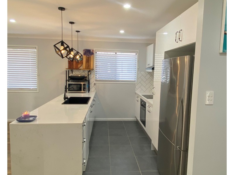 8 Hawthorne Street, Nanango QLD 4615