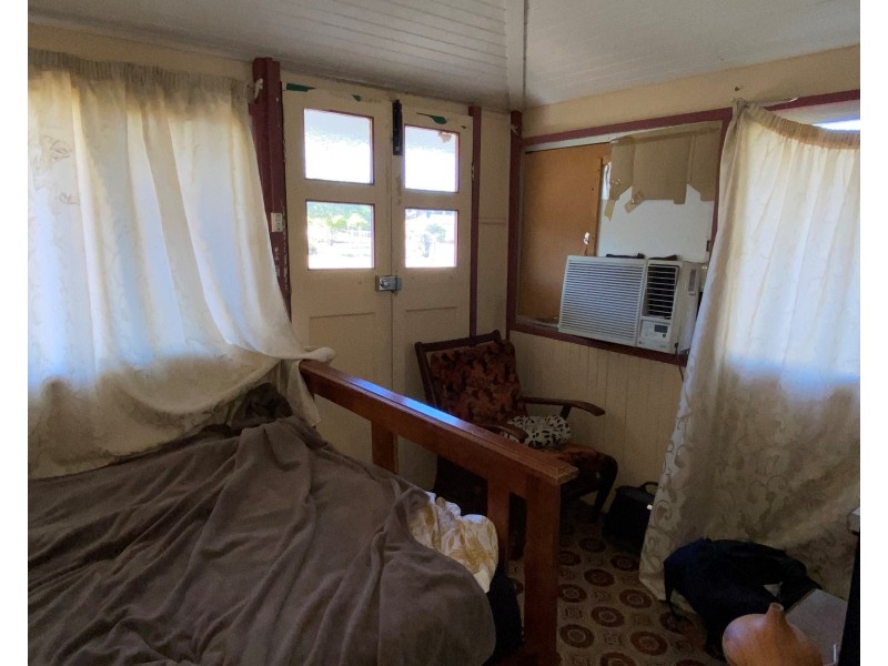 1 Browne Street, Yarraman QLD 4614