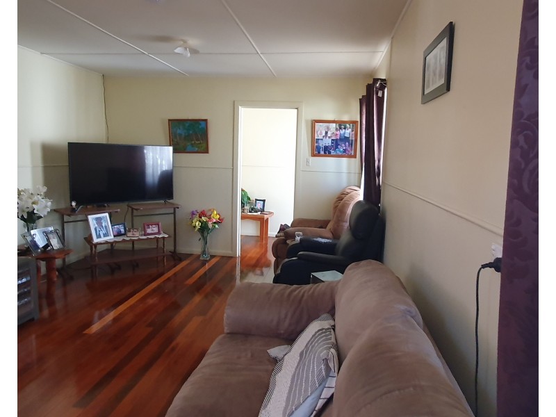 6 Douglas Street, Yarraman QLD 4614