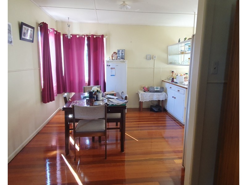 6 Douglas Street, Yarraman QLD 4614