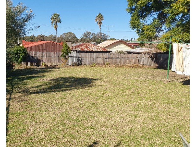 6 Douglas Street, Yarraman QLD 4614