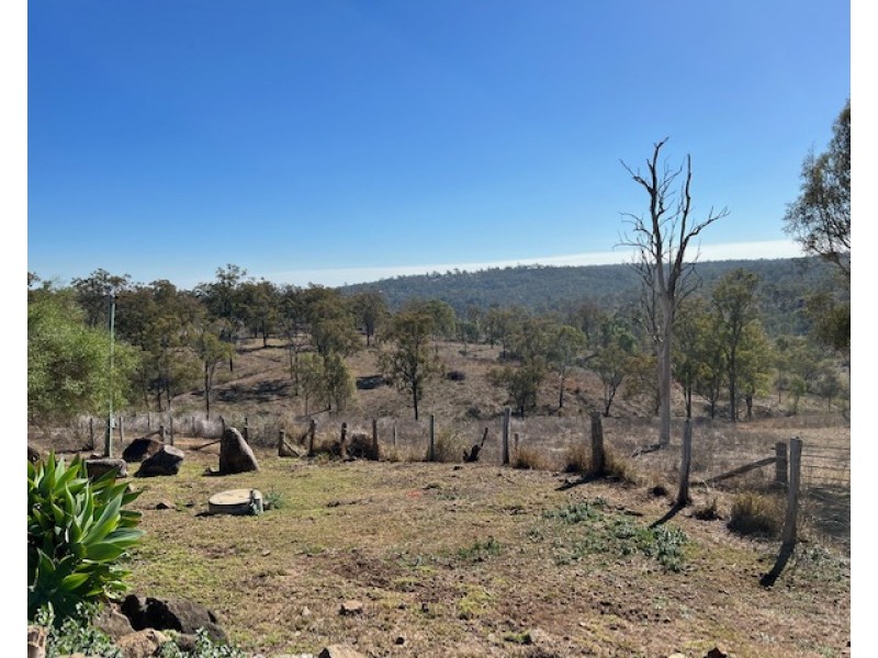 220 Wild Deer Drive, Taromeo QLD 4306