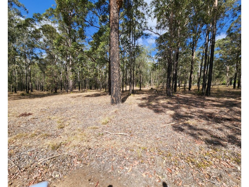 2/23 Anita Road, Blackbutt QLD 4306