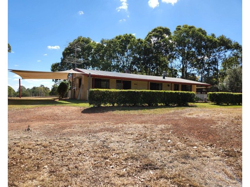 87 Greenhills Drive, Blackbutt QLD 4306