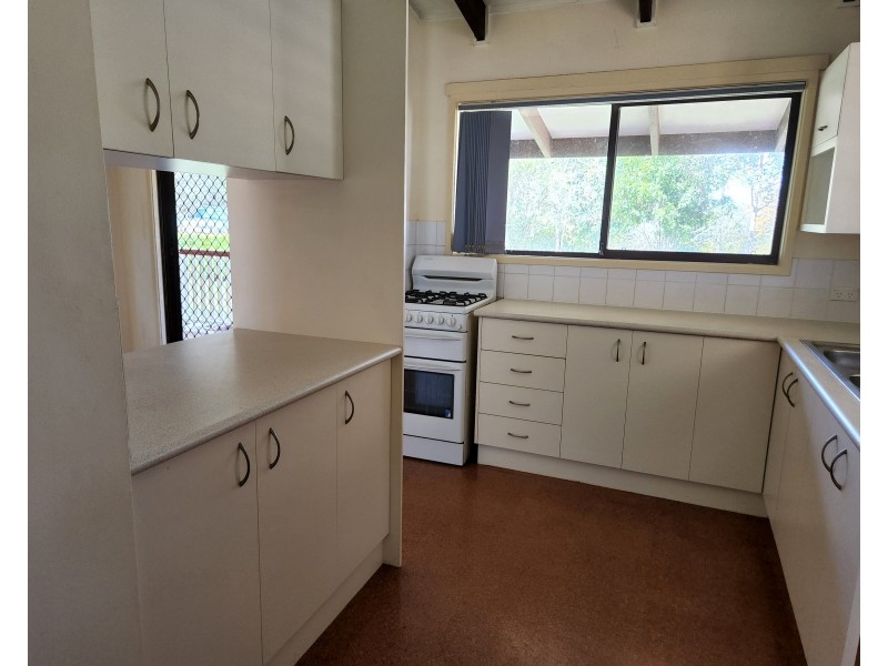87 Greenhills Drive, Blackbutt QLD 4306