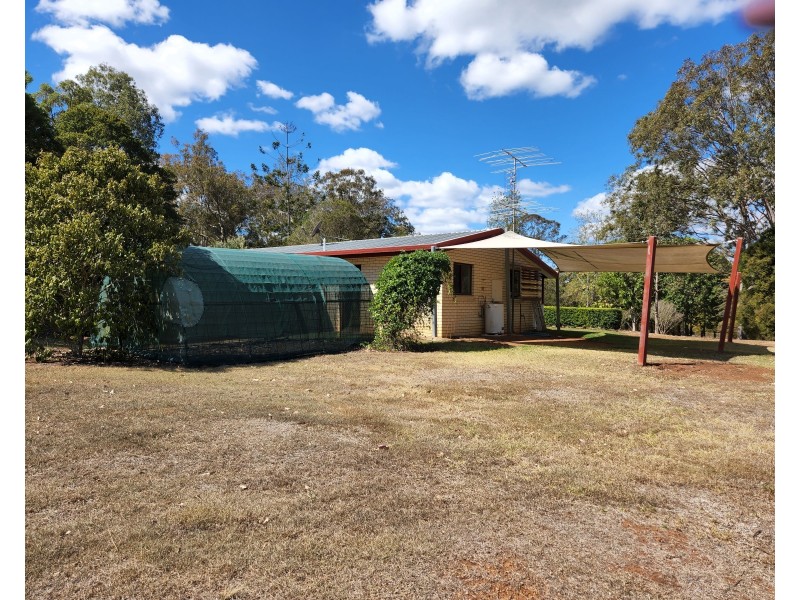 87 Greenhills Drive, Blackbutt QLD 4306