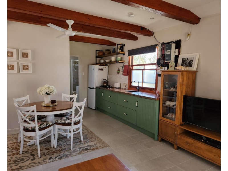 23 Steven Street, Benarkin QLD 4306