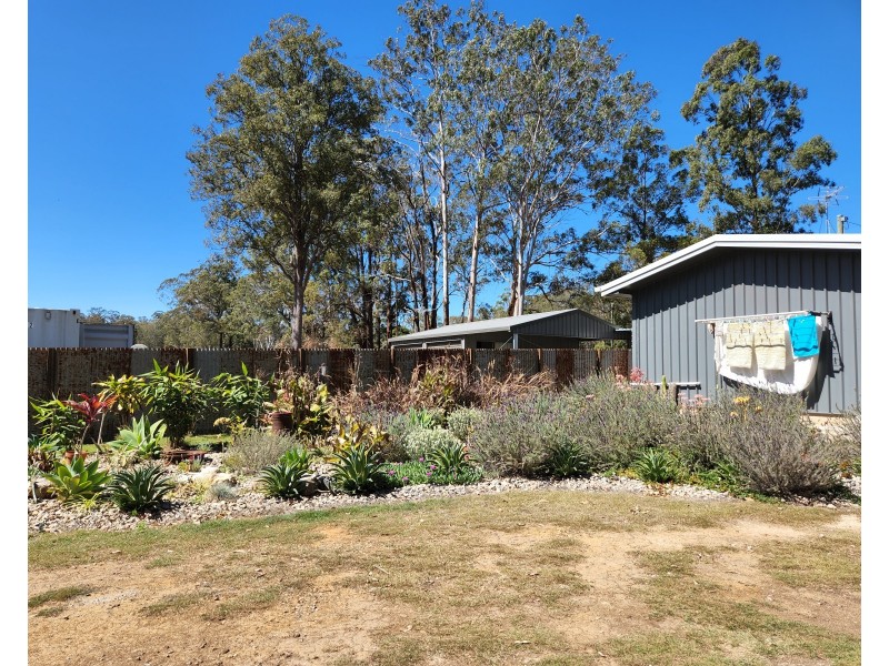 23 Steven Street, Benarkin QLD 4306