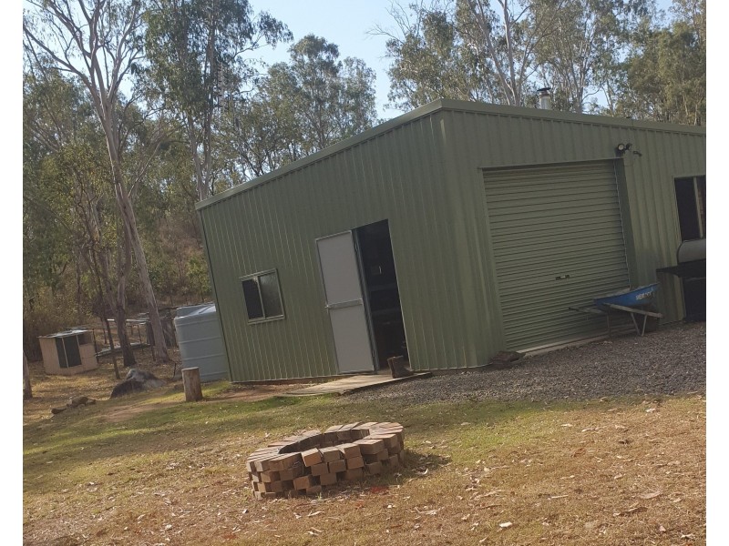 16 Diggings Road, South East Nanango QLD 4615