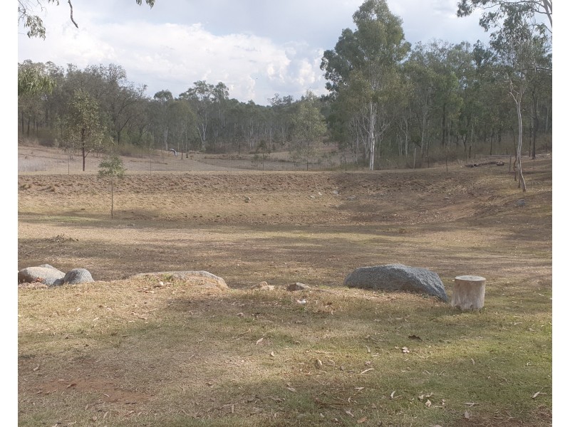 16 Diggings Road, South East Nanango QLD 4615