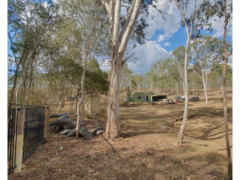 16 Diggings Road, South East Nanango QLD 4615