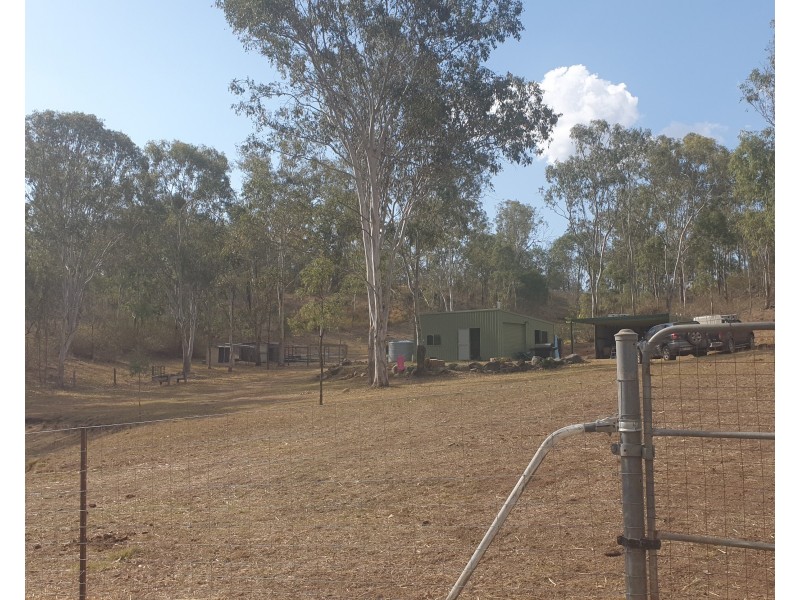 16 Diggings Road, South East Nanango QLD 4615