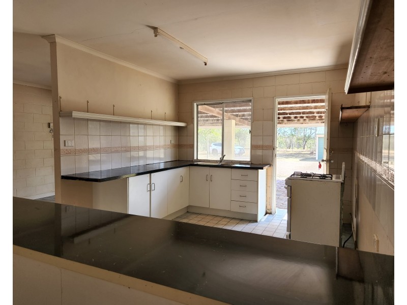 96 Langton road Blackbutt, Blackbutt QLD 4306