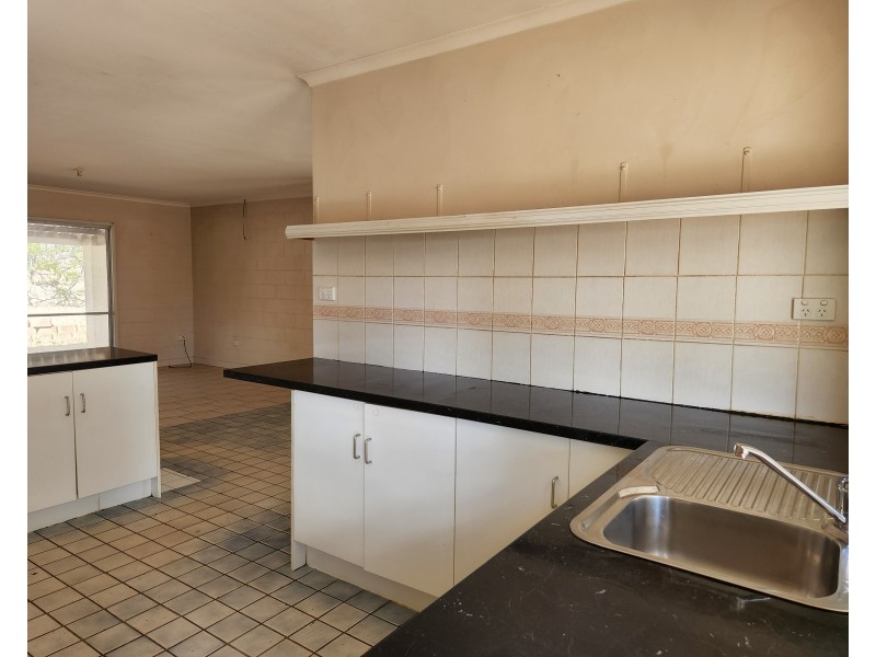 96 Langton road Blackbutt, Blackbutt QLD 4306