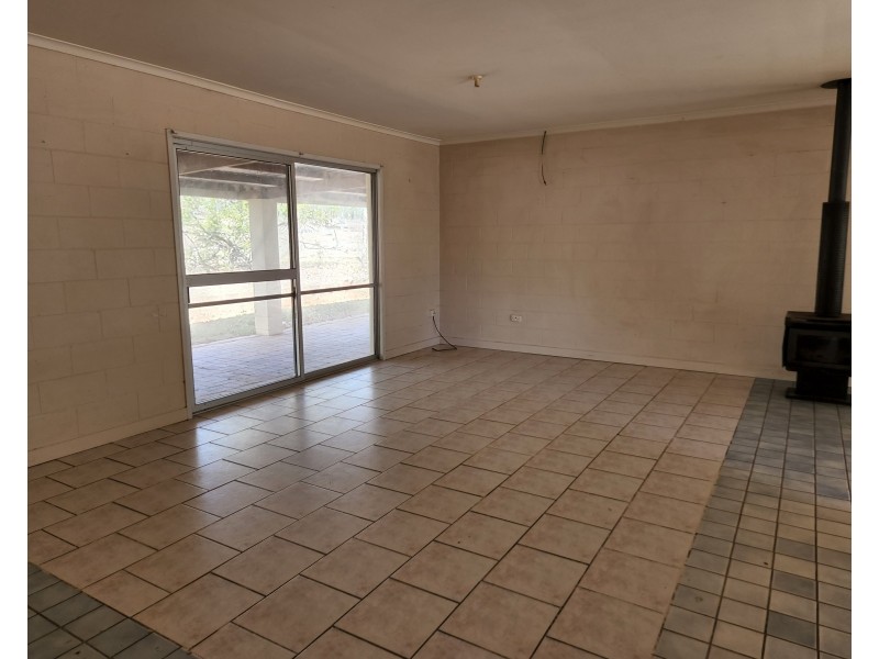 96 Langton road Blackbutt, Blackbutt QLD 4306