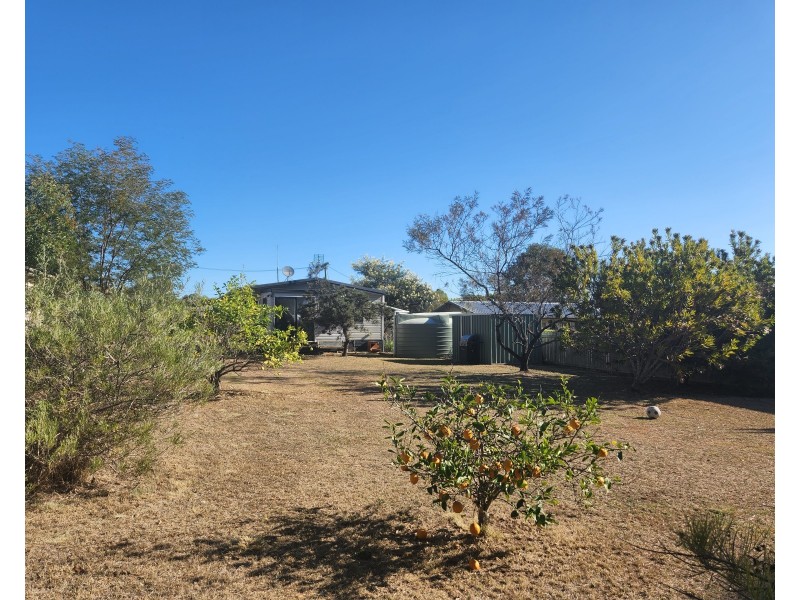 14 Miller Street, Blackbutt QLD 4306