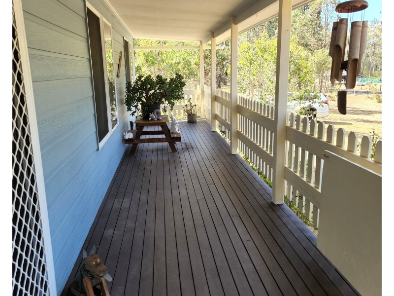 26 TAROMEO COURT, Blackbutt QLD 4306