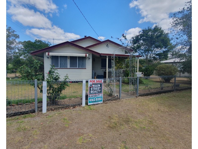 15 Watson Street, Yarraman QLD 4614