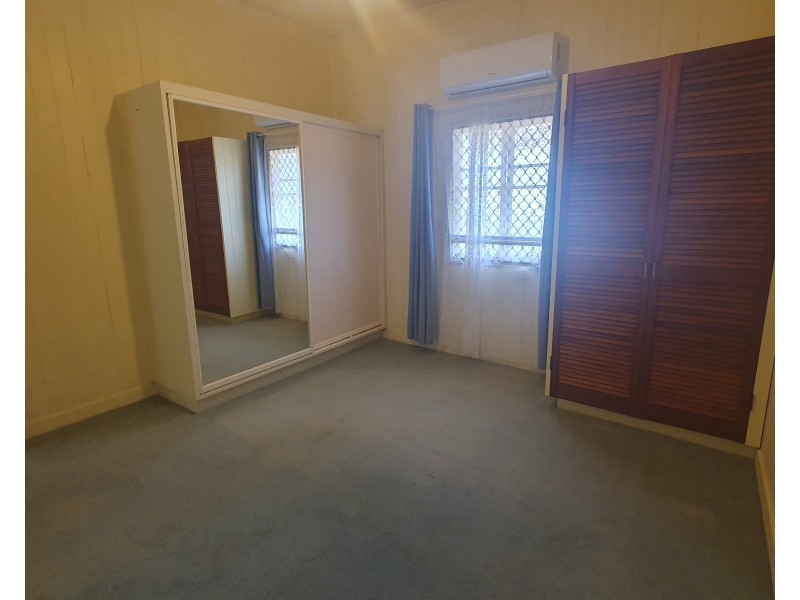 15 Watson Street, Yarraman QLD 4614