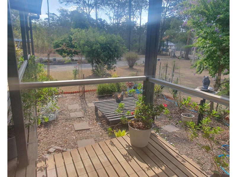 54 Gilliland cres, Blackbutt QLD 4306