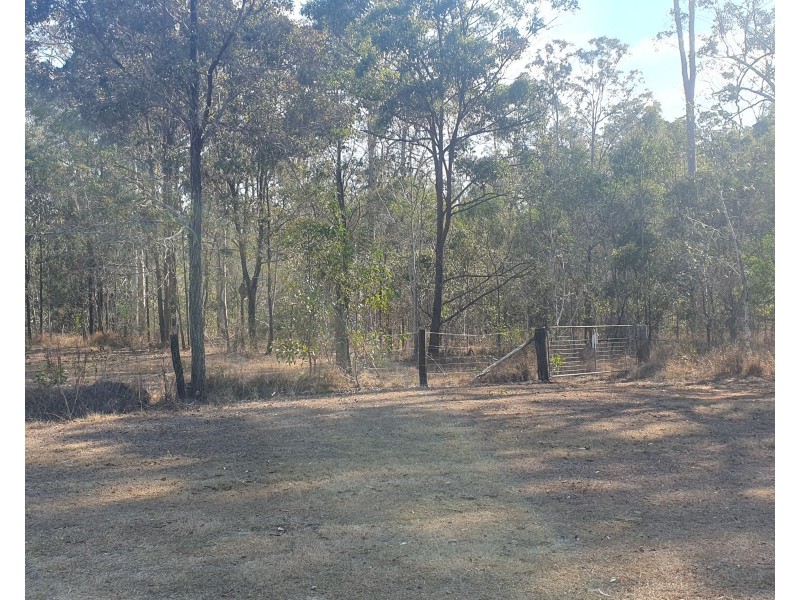 54 Gilliland cres, Blackbutt QLD 4306