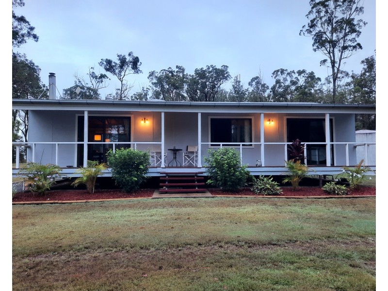 19 Cameron Road, Blackbutt QLD 4306