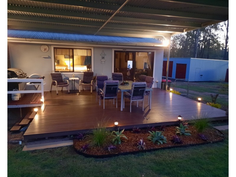 19 Cameron Road, Blackbutt QLD 4306