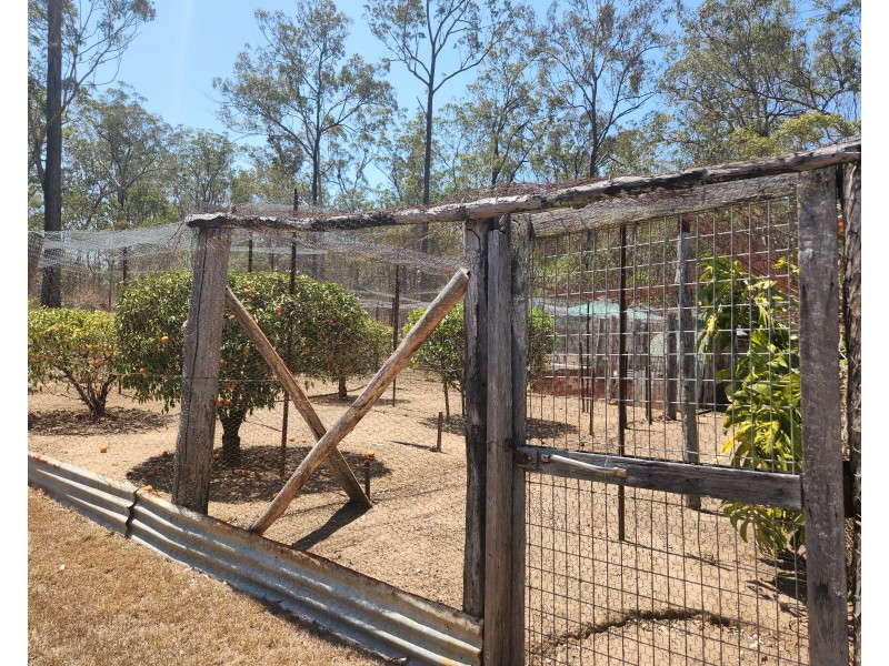 19 Cameron Road, Blackbutt QLD 4306