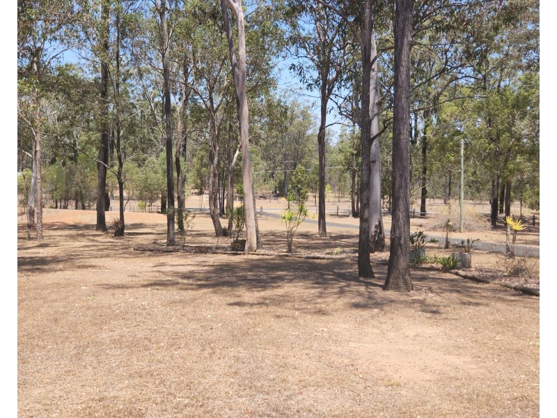 19 Cameron Road, Blackbutt QLD 4306