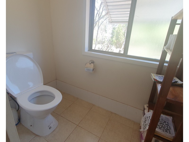 17 Drayton Street, Nanango QLD 4615