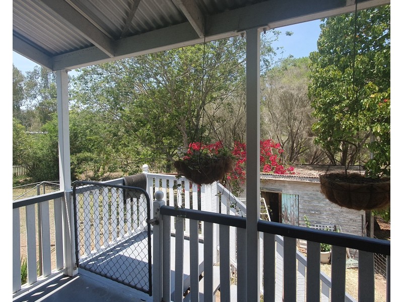 17 Drayton Street, Nanango QLD 4615