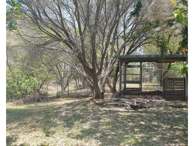 17 Drayton Street, Nanango QLD 4615