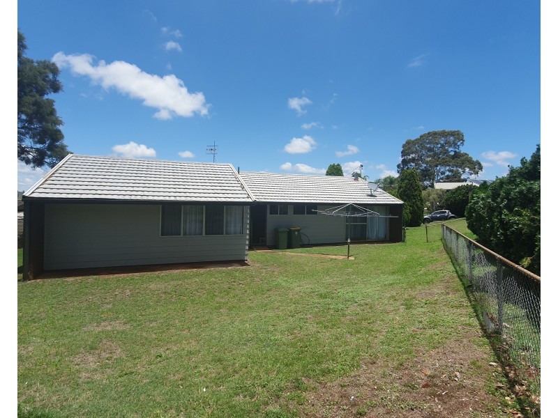 12 Juillerat Street, Yarraman QLD 4614