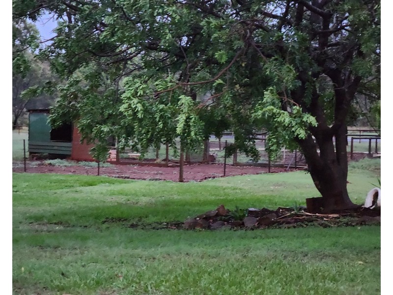 115  Crumpton Drive, Blackbutt QLD 4306