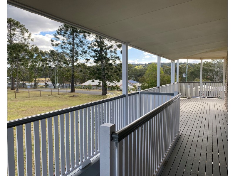 11 Bunya Drive, Yarraman QLD 4614