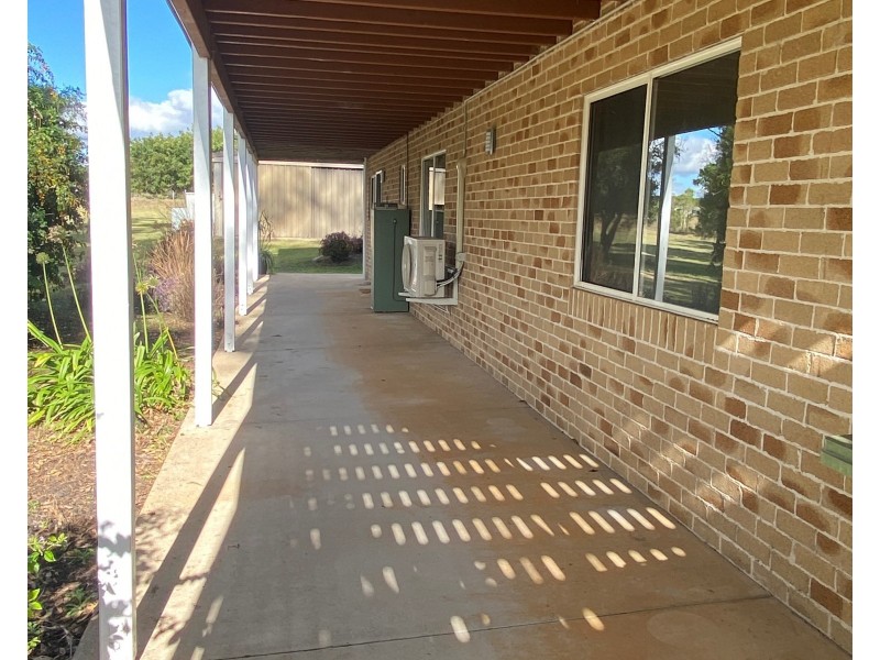 11 Bunya Drive, Yarraman QLD 4614