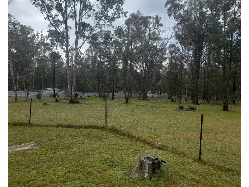 124 Franks Road, Blackbutt QLD 4306