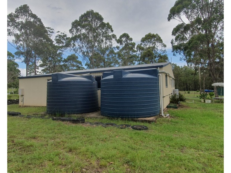 16 Marrington Close, Blackbutt QLD 4306