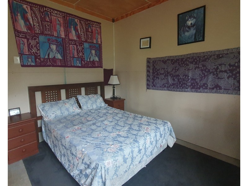16 Marrington Close, Blackbutt QLD 4306