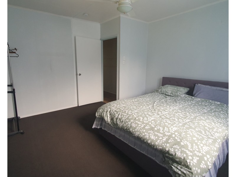 6 Douglas Street, Blackbutt QLD 4306