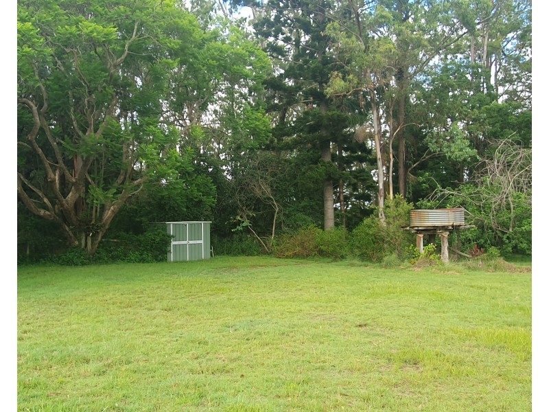 16 Margaret Street, Blackbutt QLD 4306