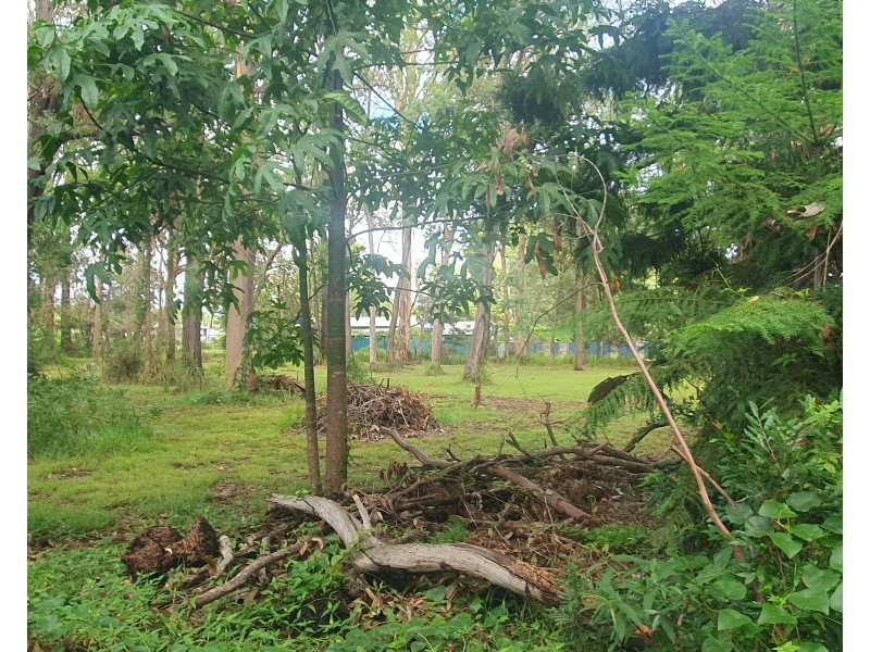 16 Margaret Street, Blackbutt QLD 4306